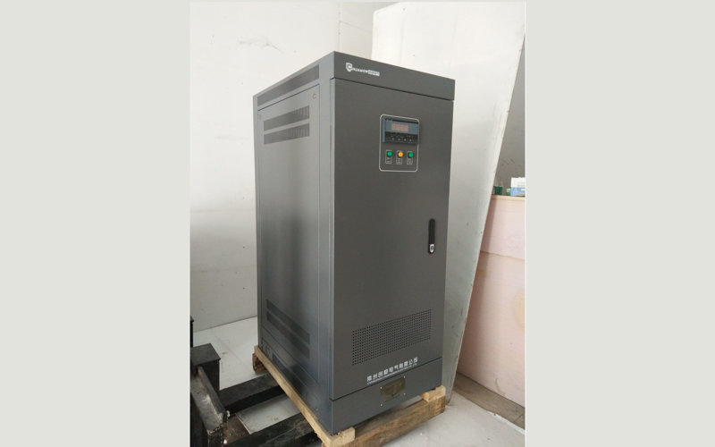 全自動大功率補償式電力穩(wěn)壓器